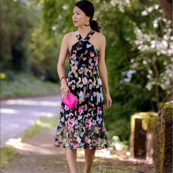 Cynthia Rowley Dresses & Skirts - Cynthia Rowley black embroidered halter midi dress